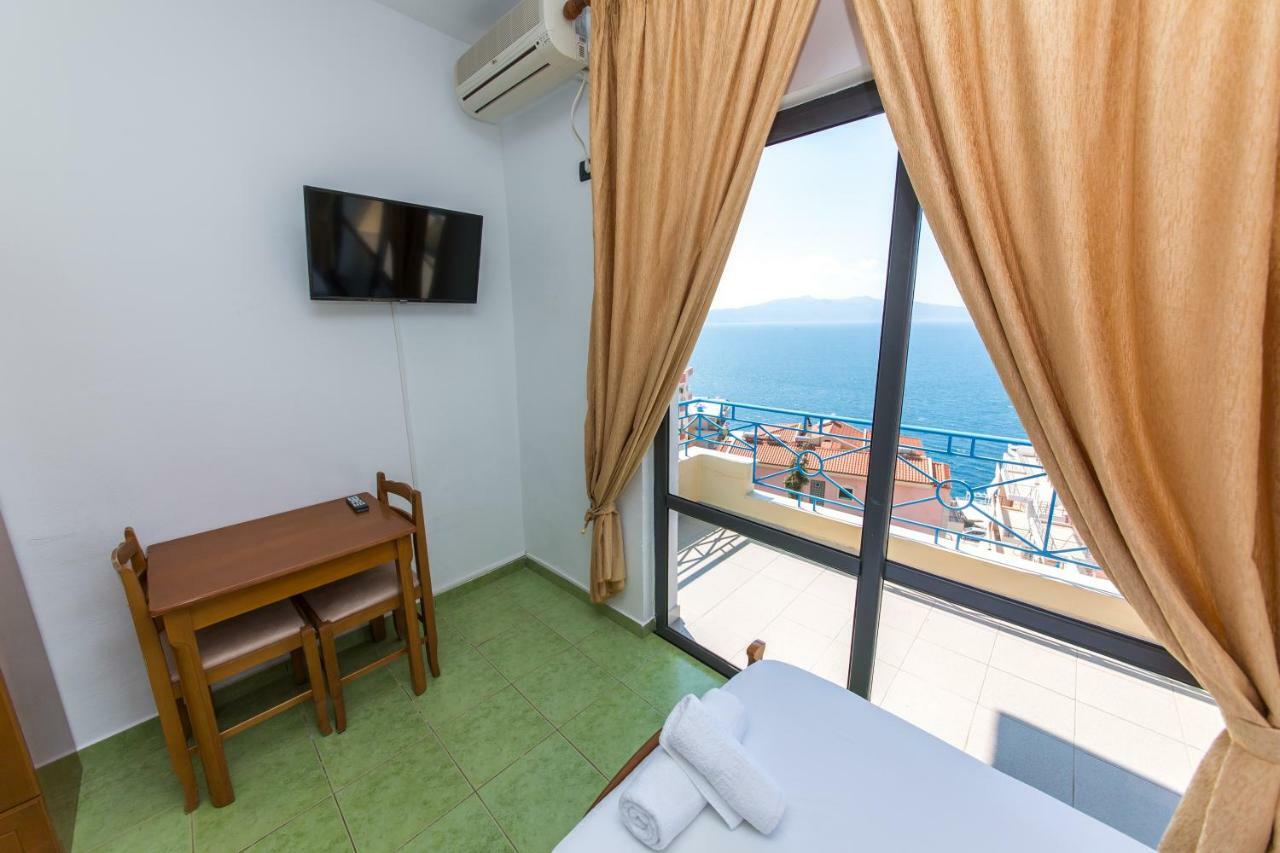 Blue Heaven Hotel Saranda Dış mekan fotoğraf